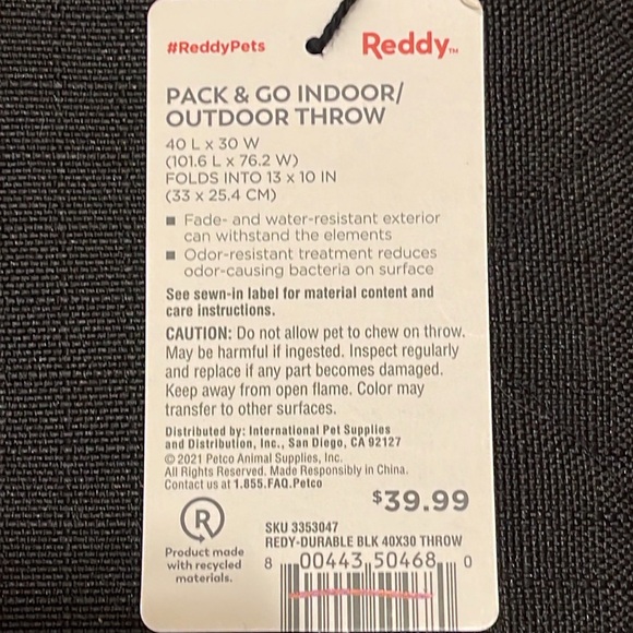 NWT Reddy Dog Pack & Go Indoor Outdoor Throw Black *Benefits Animal Welfare* - Picture 3 of 4